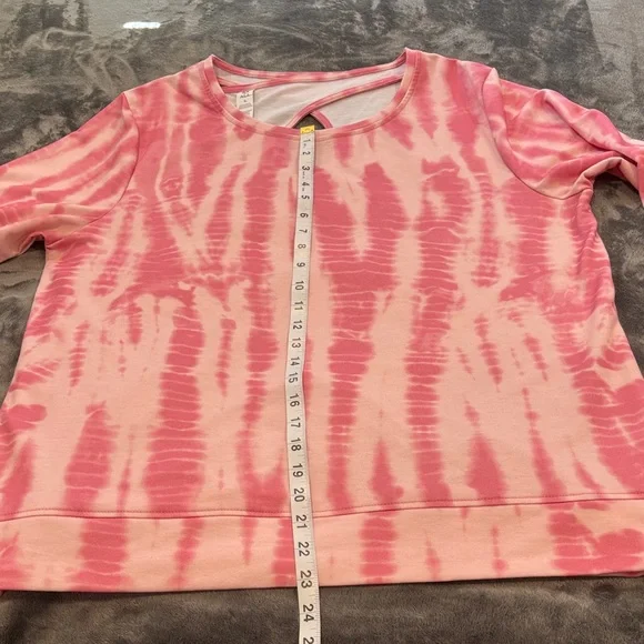 Pink Tie-Dye Long Sleeve Top with cross over straps and peekaboo hole in back - Picture 8 of 11